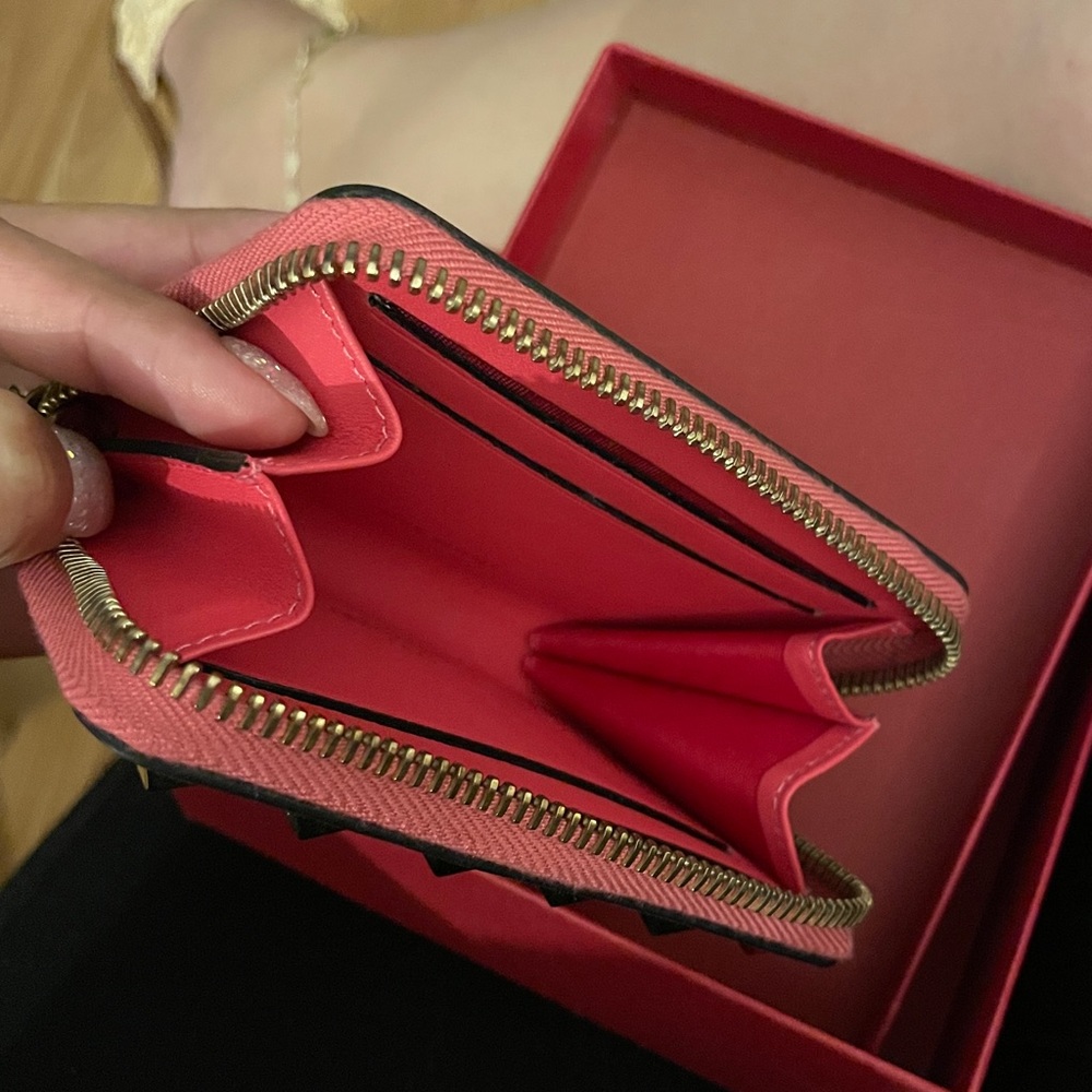 Valentino Zipper Card Coin Wallet - Picture 8 of 10
